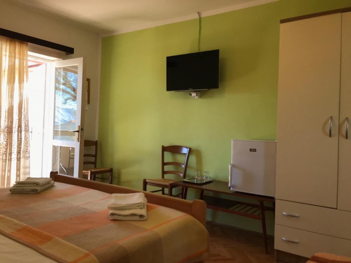 Summer Rooms Baska Экстерьер фото